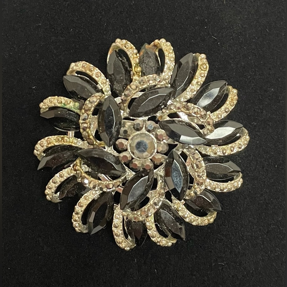 Elegant Black and Silver Brooch